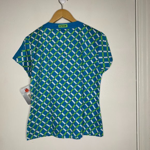 Crocs Diamond Design Scrub Top New with Tag Size Small - Picture 3 of 13